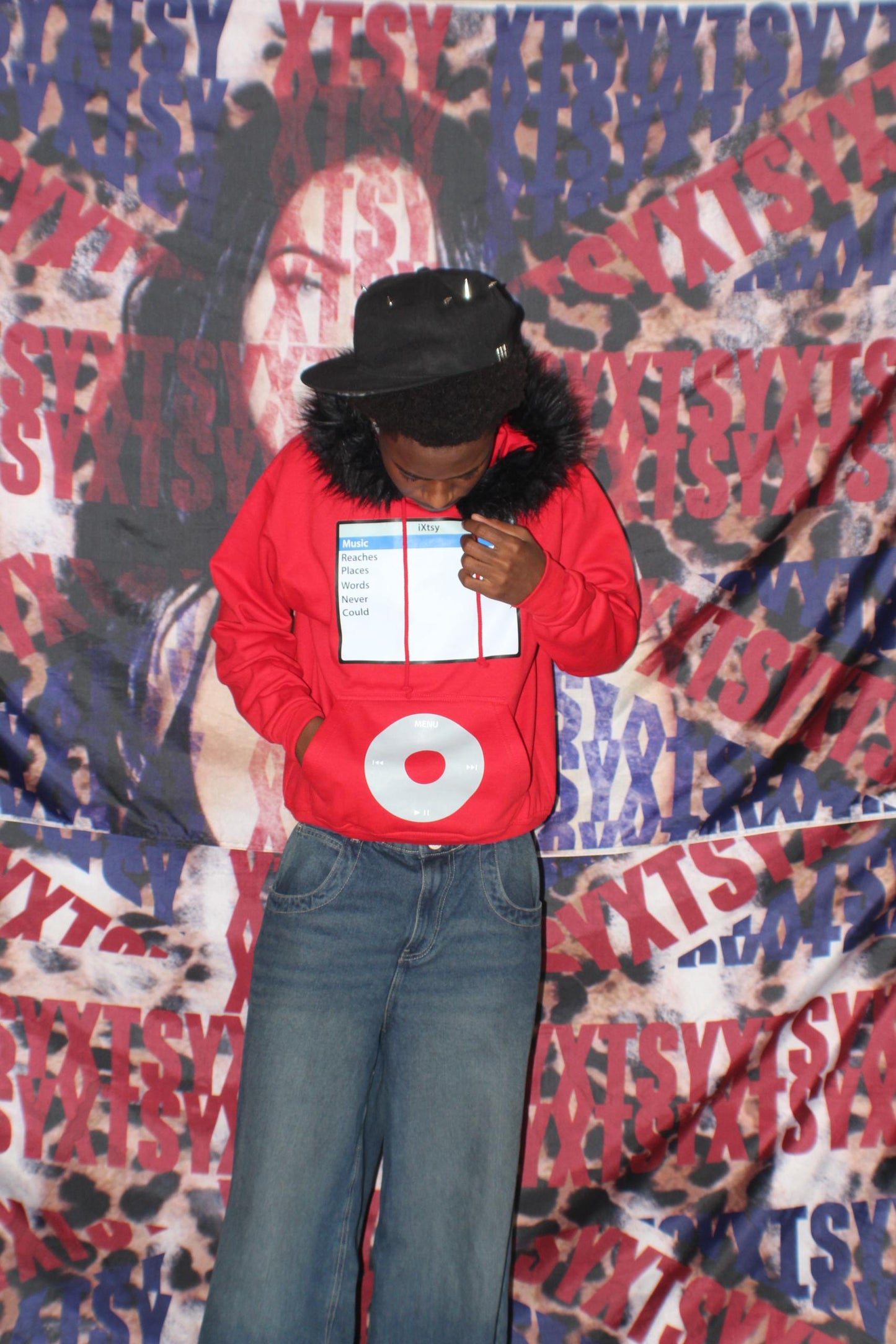 iXtsy Hoodie "MRPWNC"